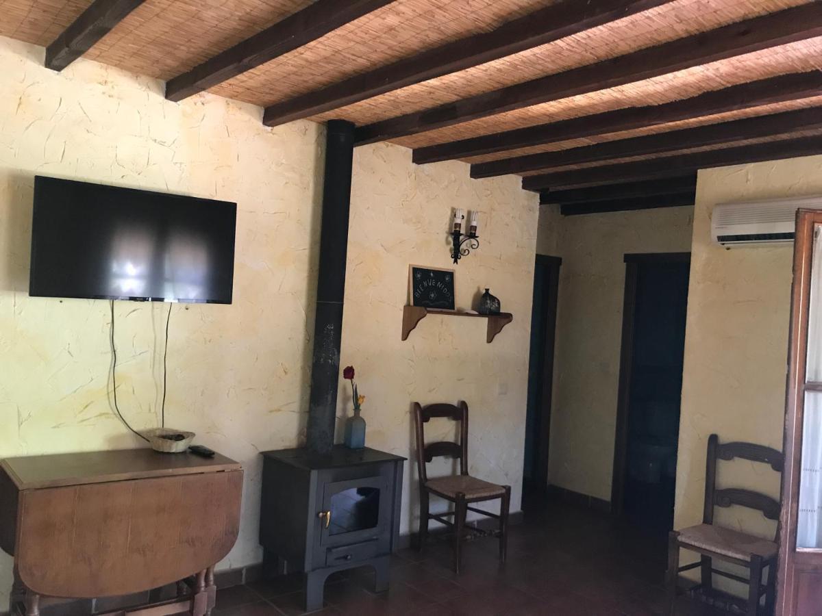 Casa Rural Cortijo La Ajedrea Силес Экстерьер фото